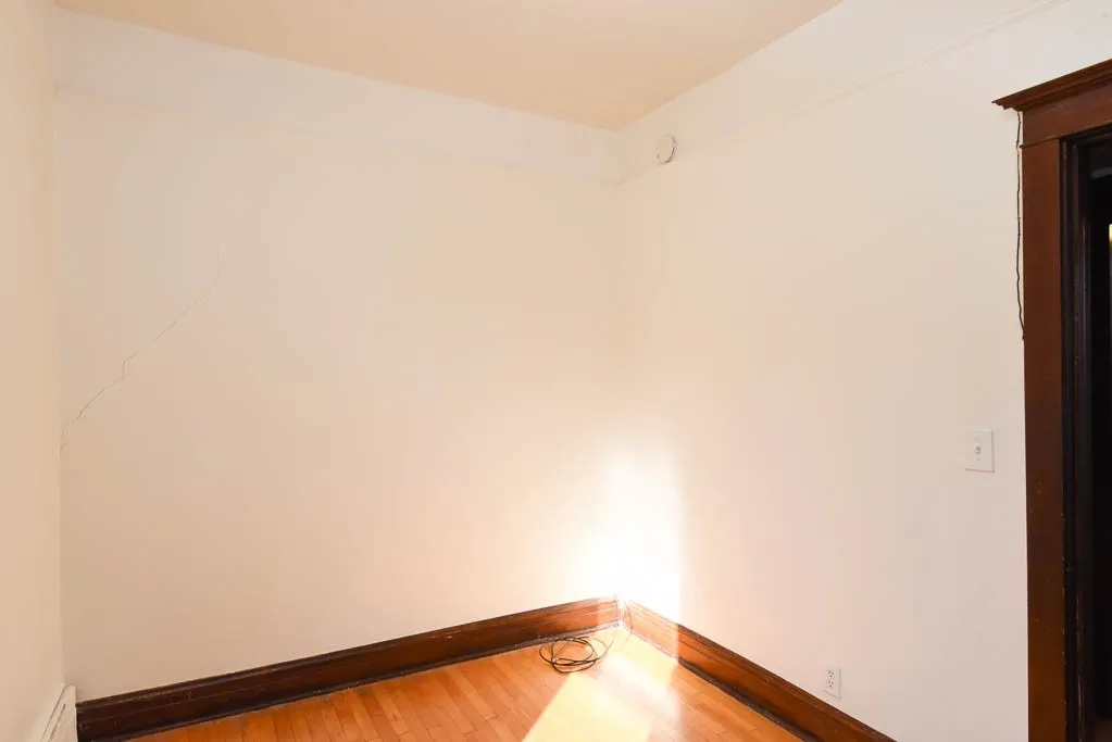 5141 W Roscoe St, ,  60641, USA 60641-unit#2F-Chicago-IL