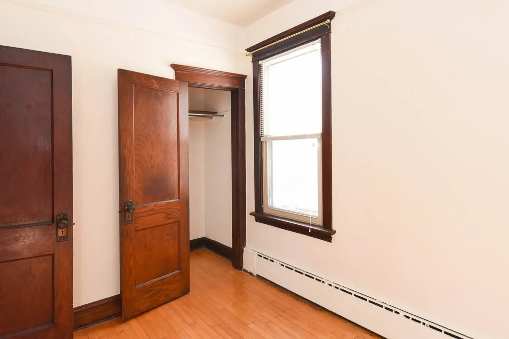 5141 W Roscoe St, ,  60641, USA 60641-unit#2F-Chicago-IL
