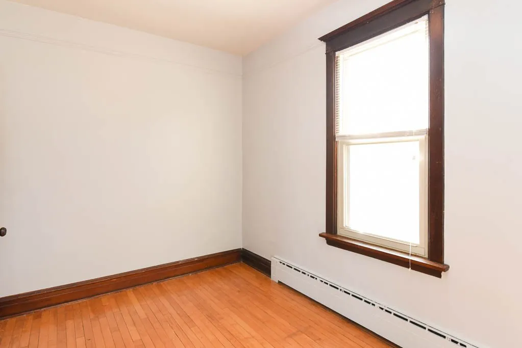 5141 W Roscoe St, ,  60641, USA 60641-unit#2F-Chicago-IL