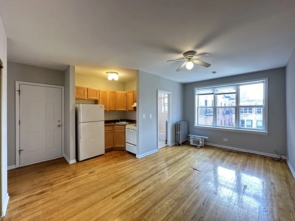914 W Dakin St, , 60613, USA 60613-unit#315-Chicago-IL