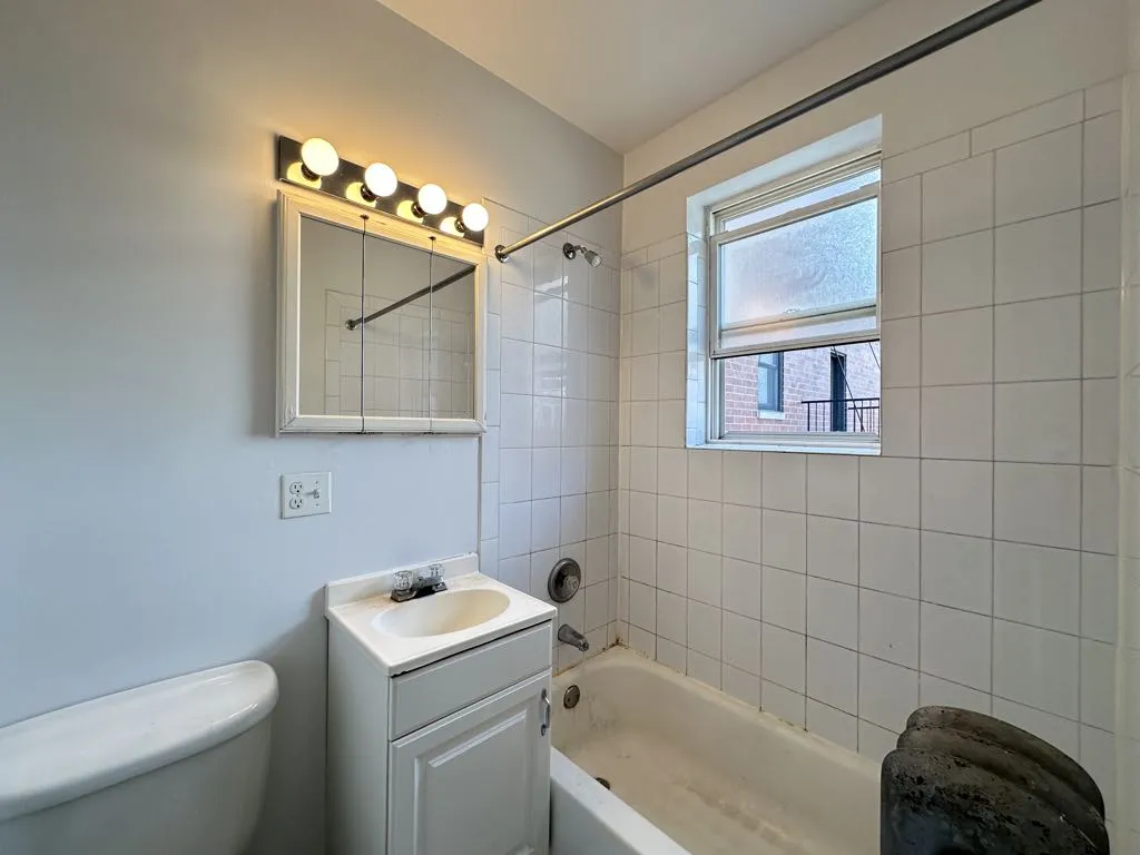 914 W Dakin St, , 60613, USA 60613-unit#315-Chicago-IL