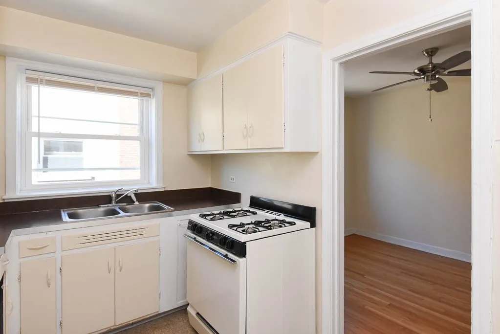 2723 W Berwyn Ave, , 60625, USA 60625-unit#2-Chicago-IL