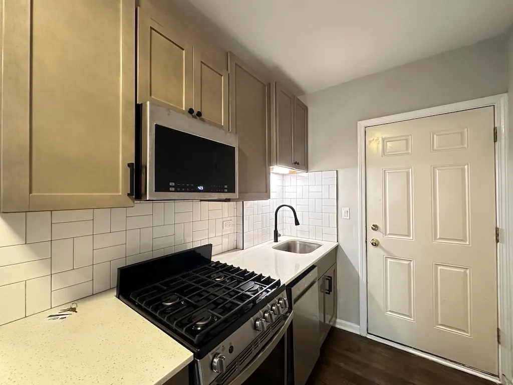 914 W Dakin St, ,  60613, USA 60613-unit#111-Chicago-IL