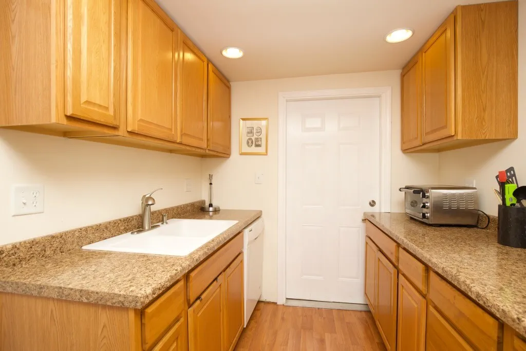 931 W Newport Ave, ,  60657, USA 60657-unit#G-Chicago-IL