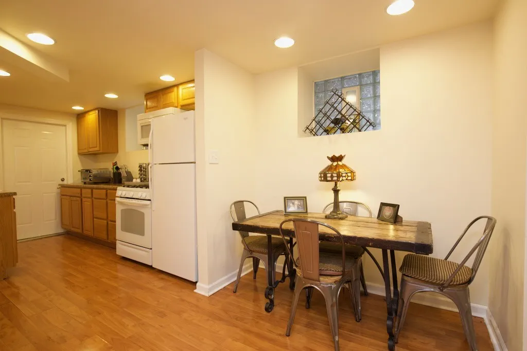 931 W Newport Ave, ,  60657, USA 60657-unit#G-Chicago-IL