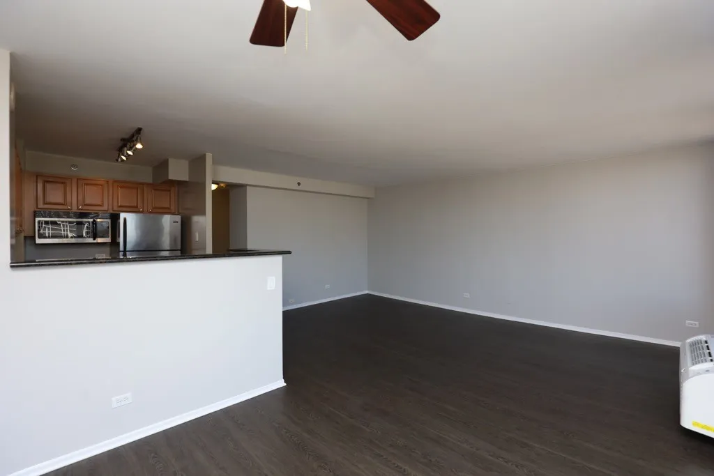 4334 N Hazel St, ,  60613, USA 60613-unit#913-Chicago-IL
