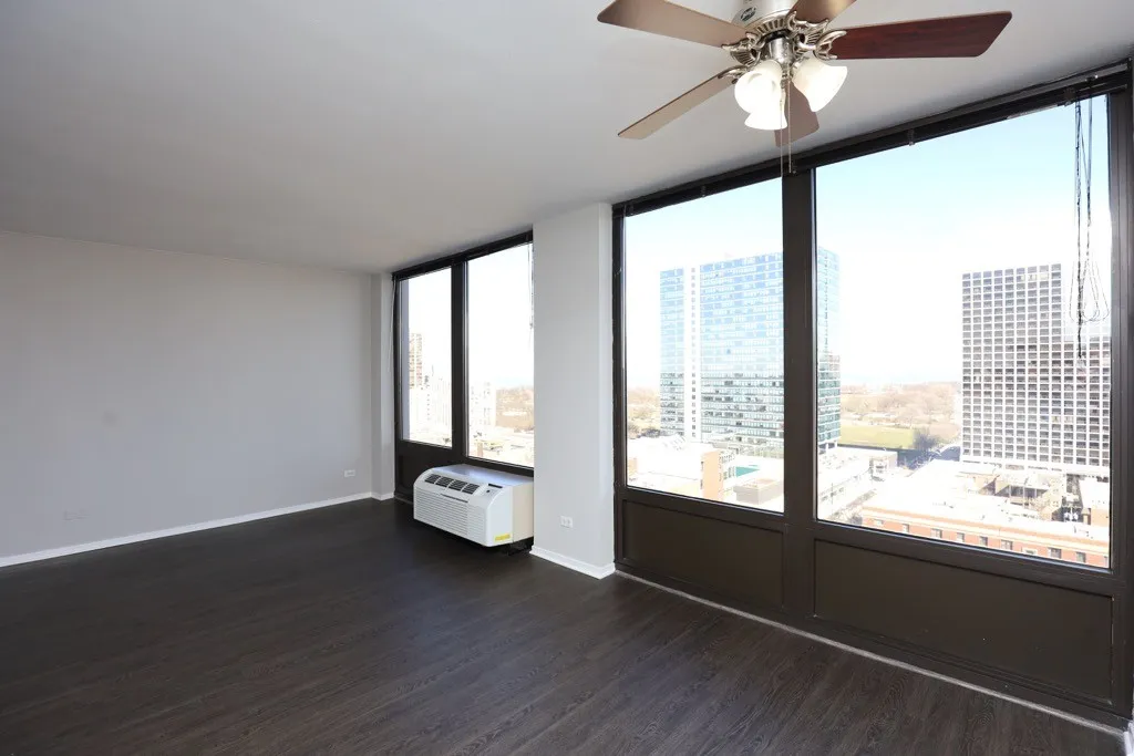 4334 N Hazel St, ,  60613, USA 60613-unit#913-Chicago-IL