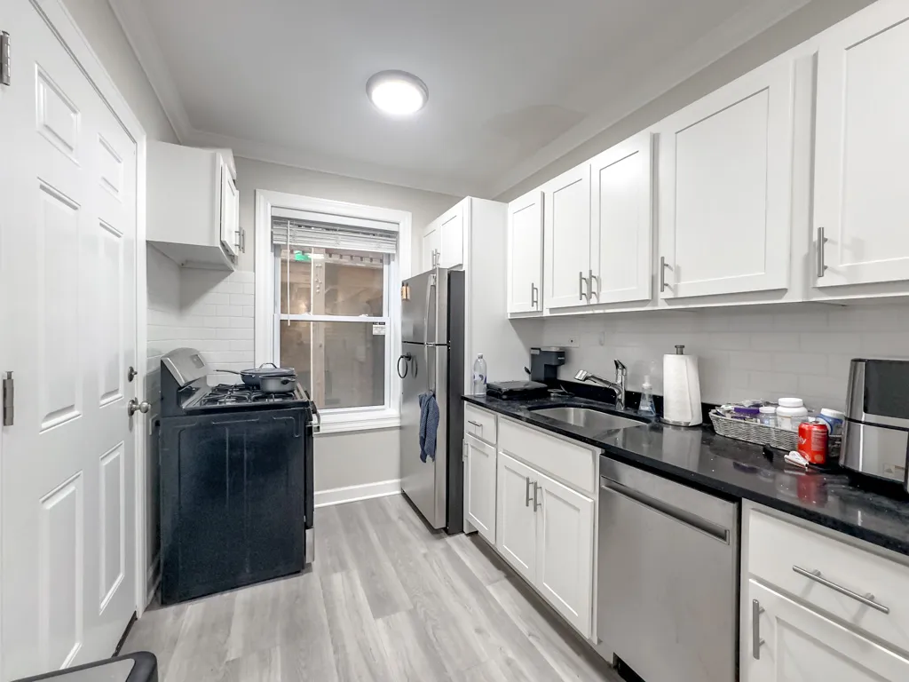 837 W Cornelia Ave, , 60657, USA 60657-unit#1N-Chicago-IL