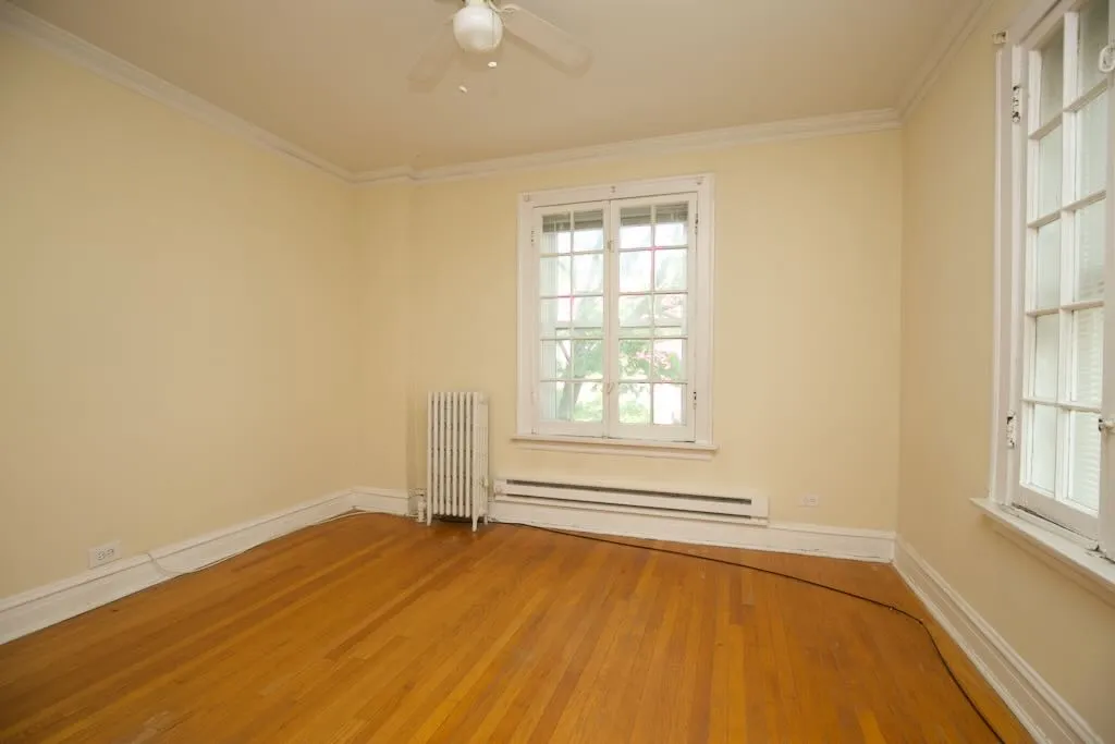 918 Green Bay Rd, ,  60093, USA 60093-unit#2L-Winnetka-IL