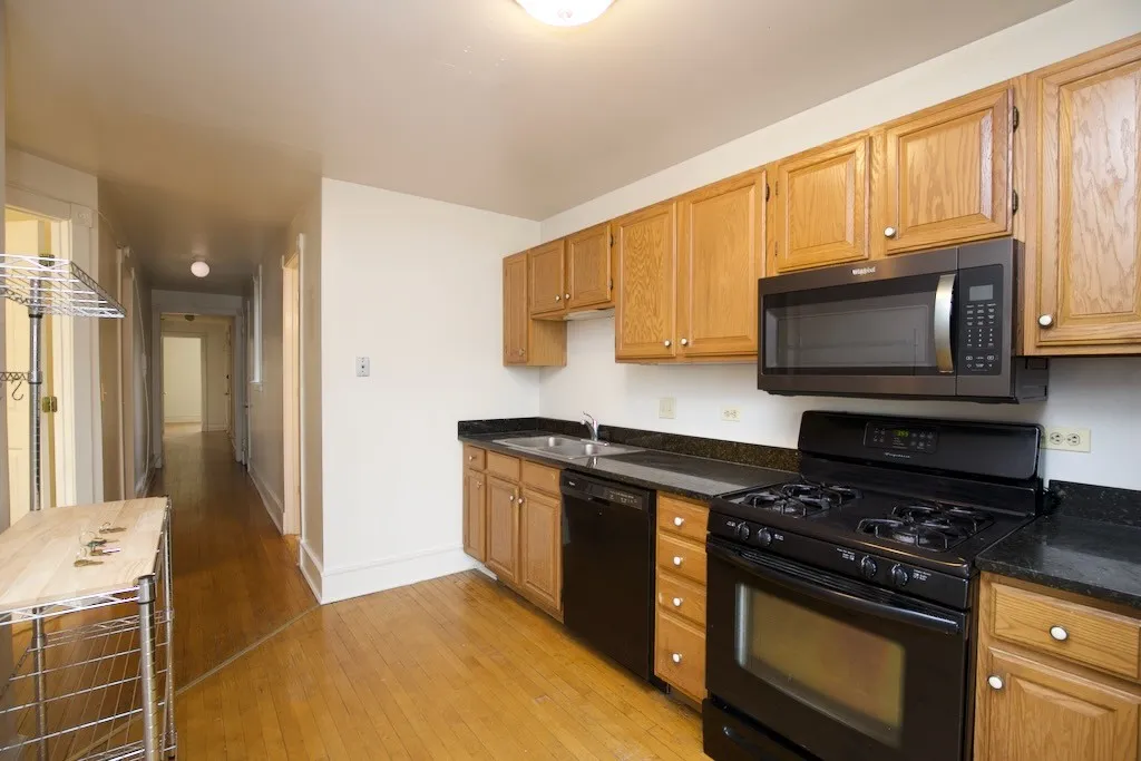 6717 N Sheridan Rd, , 60626, USA 60626-unit#3S-Chicago-IL