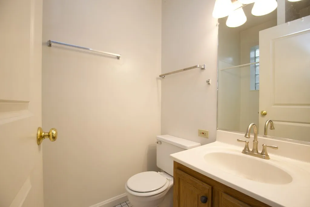 6717 N Sheridan Rd, , 60626, USA 60626-unit#3S-Chicago-IL