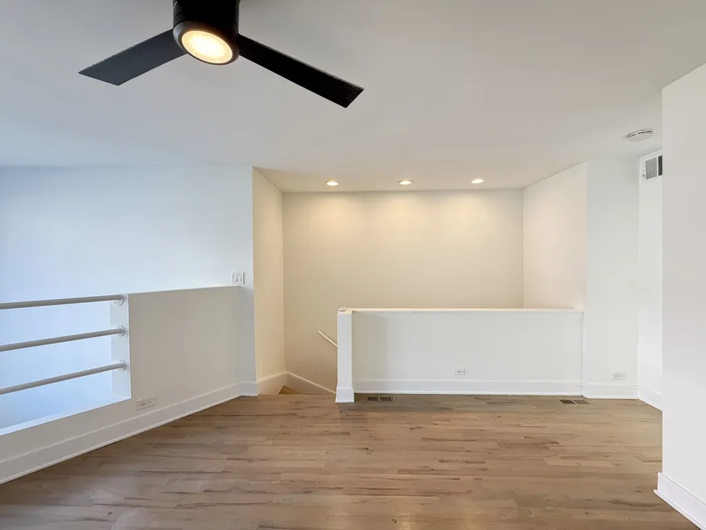 954 W Grace St, , 60613, USA 60613-unit#C102-Chicago-IL