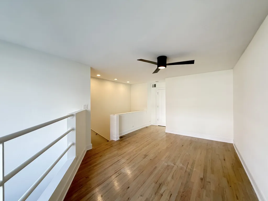 954 W Grace St, , 60613, USA 60613-unit#C102-Chicago-IL