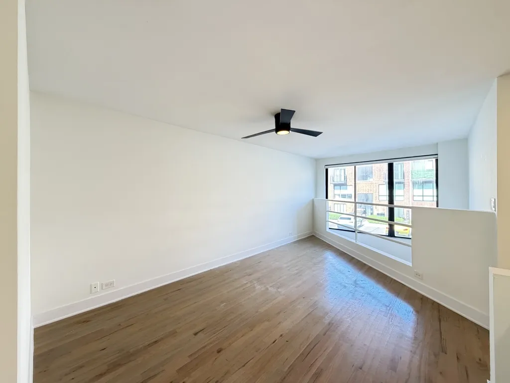 954 W Grace St, , 60613, USA 60613-unit#C102-Chicago-IL