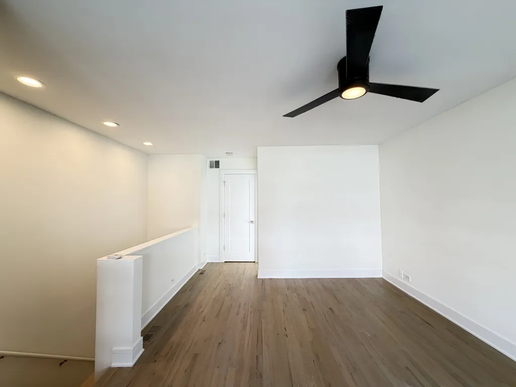 954 W Grace St, , 60613, USA 60613-unit#C102-Chicago-IL