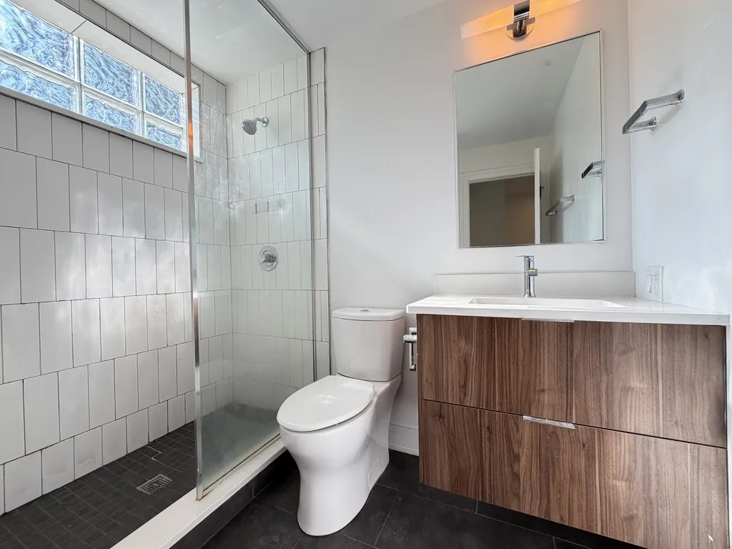 954 W Grace St, , 60613, USA 60613-unit#C102-Chicago-IL
