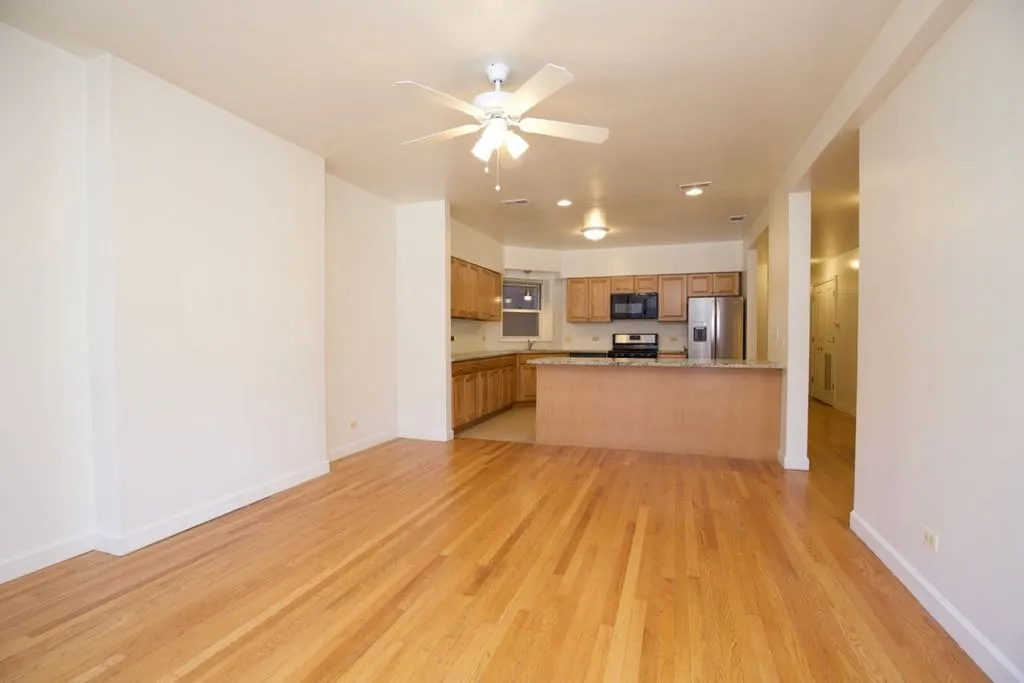 6713 N Sheridan Rd, ,  60626, USA 60626-unit#1N-Chicago-IL