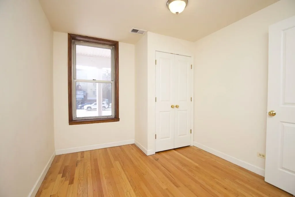 6713 N Sheridan Rd, ,  60626, USA 60626-unit#1N-Chicago-IL