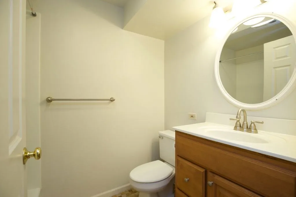 6717 N Sheridan Rd, ,  60626, USA 60626-unit#1SB-Chicago-IL