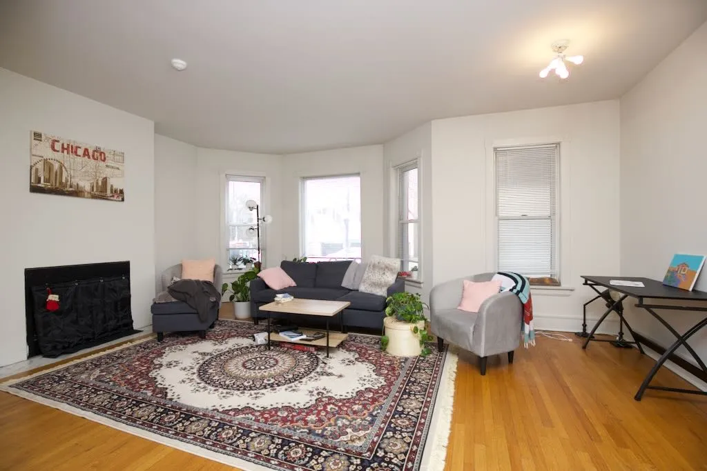 6717 N Sheridan Rd, ,  60626, USA 60626-unit#2S-Chicago-IL