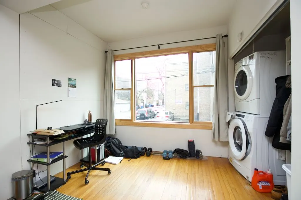 6717 N Sheridan Rd, ,  60626, USA 60626-unit#2S-Chicago-IL