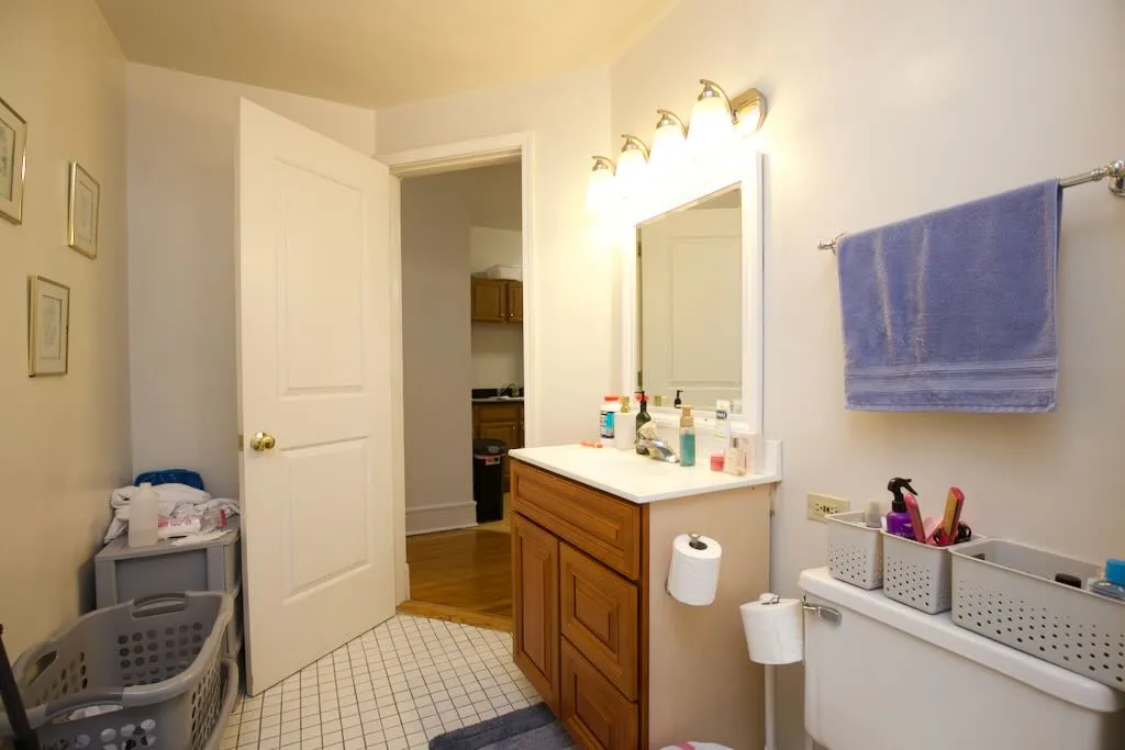 6717 N Sheridan Rd, ,  60626, USA 60626-unit#2S-Chicago-IL