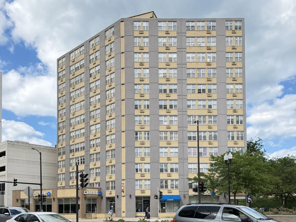 6415 N Sheridan Rd, , 60626, USA 60626-unit#1001-Chicago-IL