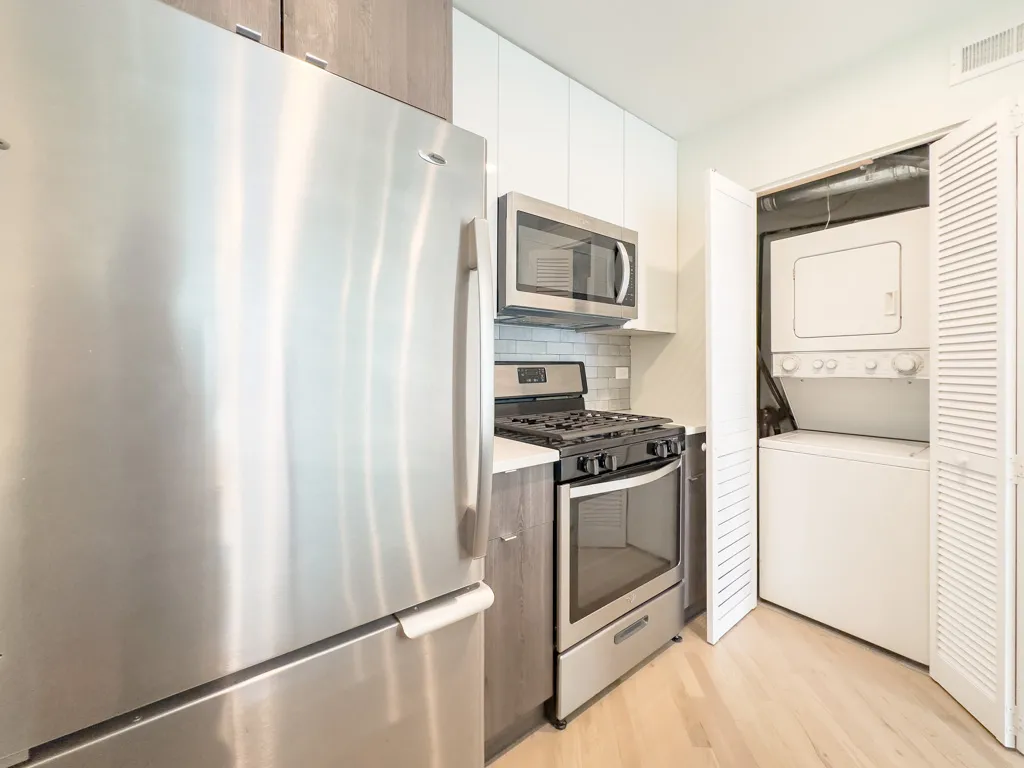 944 W Grace St, ,  60613, USA 60613-unit#F202-Chicago-IL