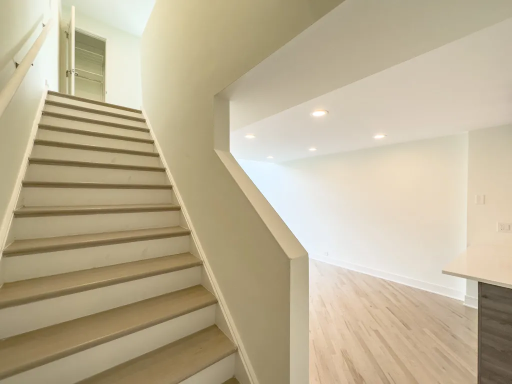 944 W Grace St, ,  60613, USA 60613-unit#F202-Chicago-IL