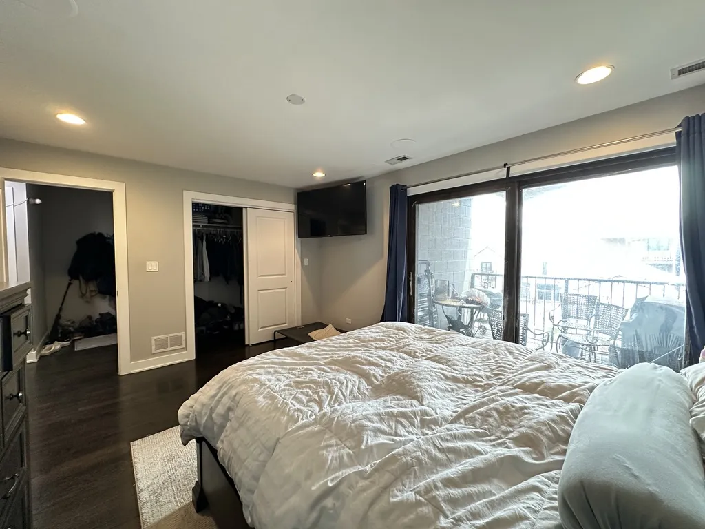 907 N Damen Ave, , 60622, USA 60622-unit#301-Chicago-IL