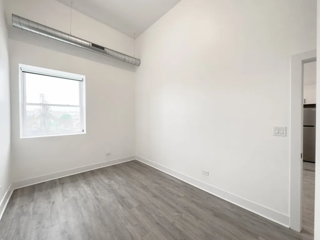 4731 N Western Ave, , 60625, USA 60625-unit#202-Chicago-IL