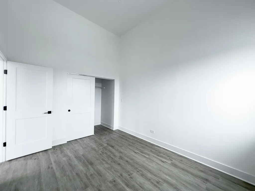 4731 N Western Ave, , 60625, USA 60625-unit#203-Chicago-IL