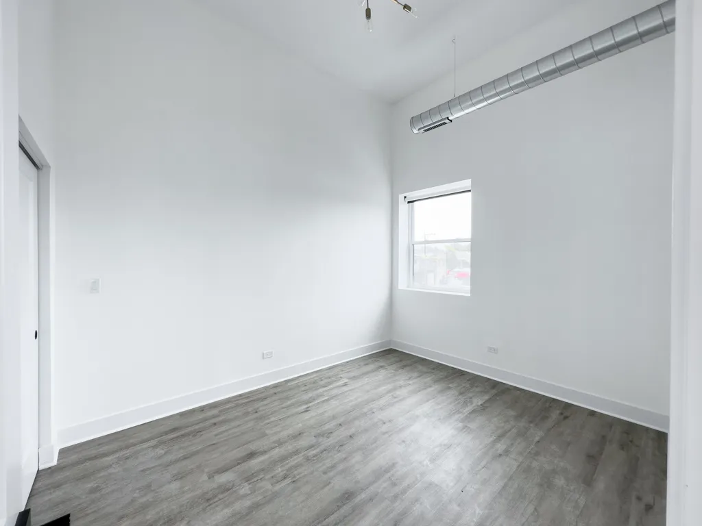 4731 N Western Ave, , 60625, USA 60625-unit#203-Chicago-IL