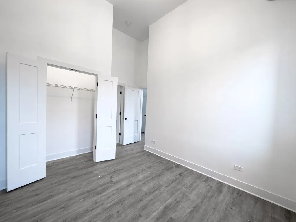 4731 N Western Ave, , 60625, USA 60625-unit#203-Chicago-IL