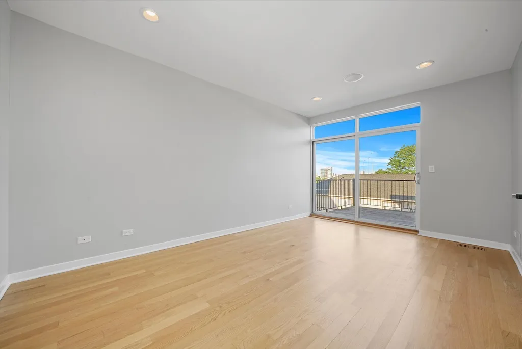 1541 N Bosworth Ave, , 60642, USA 60642-unit#3-Chicago-IL