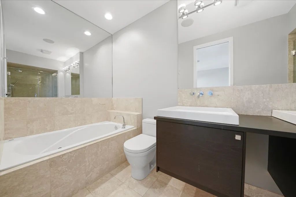 1541 N Bosworth Ave, , 60642, USA 60642-unit#3-Chicago-IL