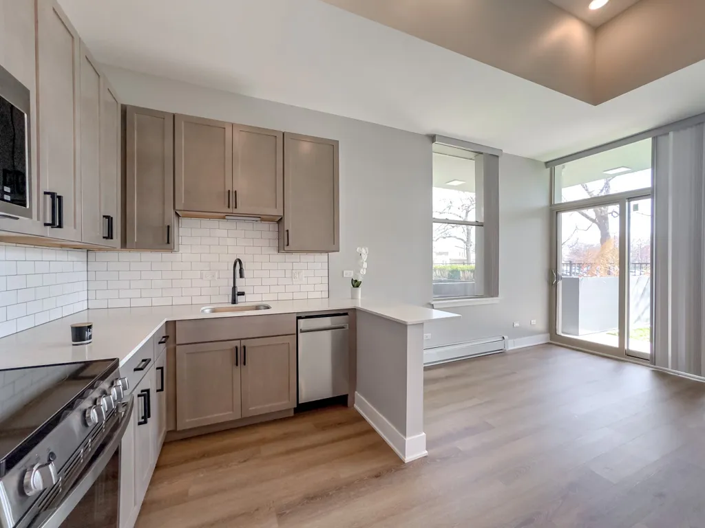 5600 N Sheridan Rd, , 60660, USA 60660-unit#1C-Chicago-IL