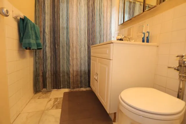 3950 N Lake Shore Dr, ,  60613, USA 60613-unit#1012C-Chicago-IL