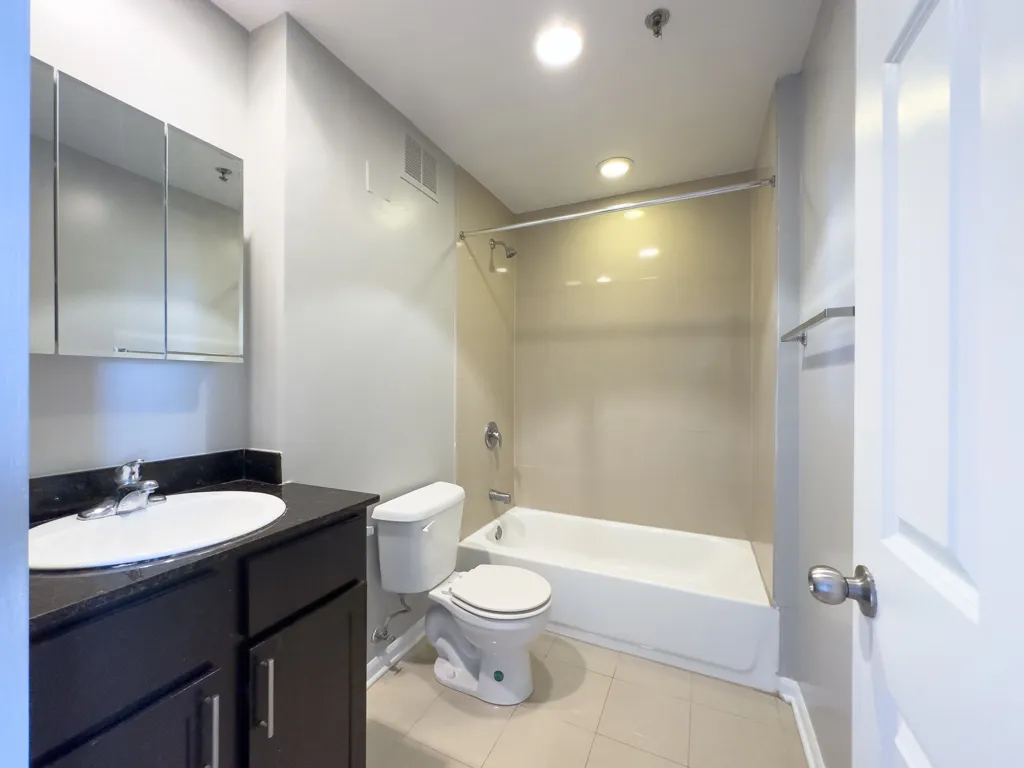 5050 N Sheridan Rd, , 60640, USA 60640-unit#1012-Chicago-IL