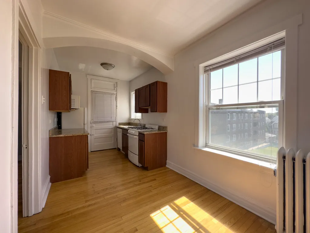 4402 N Rockwell St, ,  60625, USA 60625-unit#3-Chicago-IL