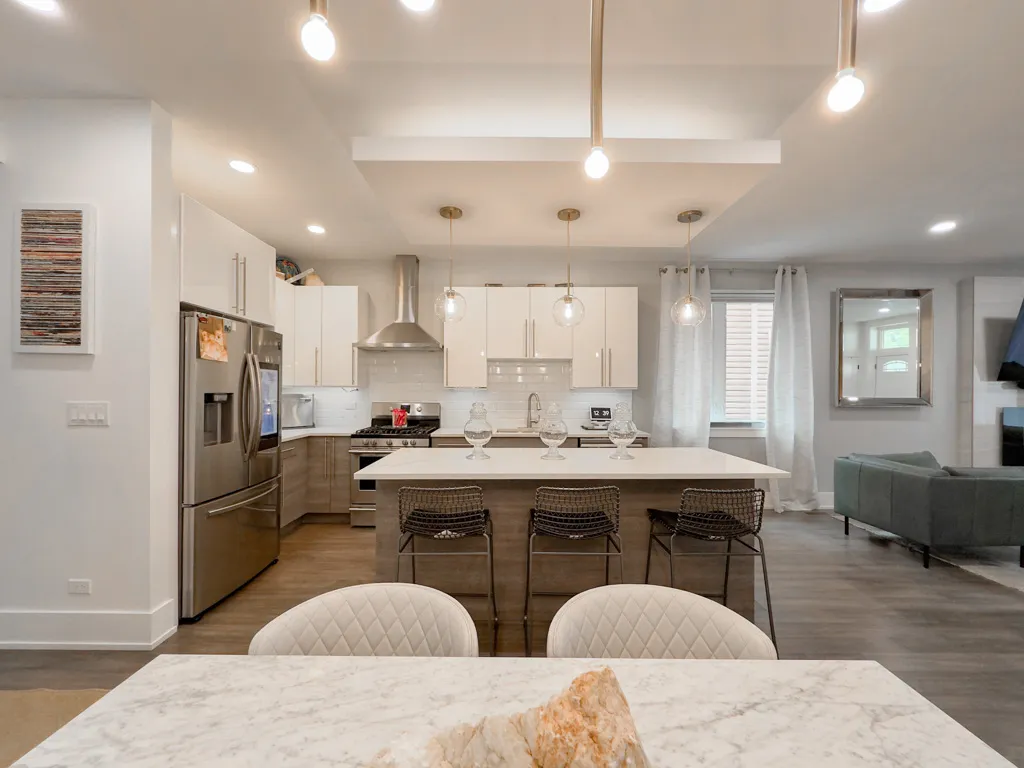 1812 N Sawyer Ave, ,  60647, USA 60647-unit#1R-Chicago-IL