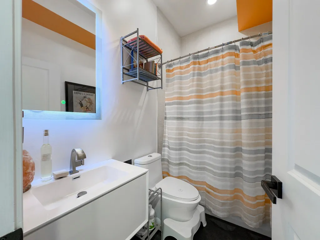 1812 N Sawyer Ave, , 60647, USA 60647-unit#1R-Chicago-IL
