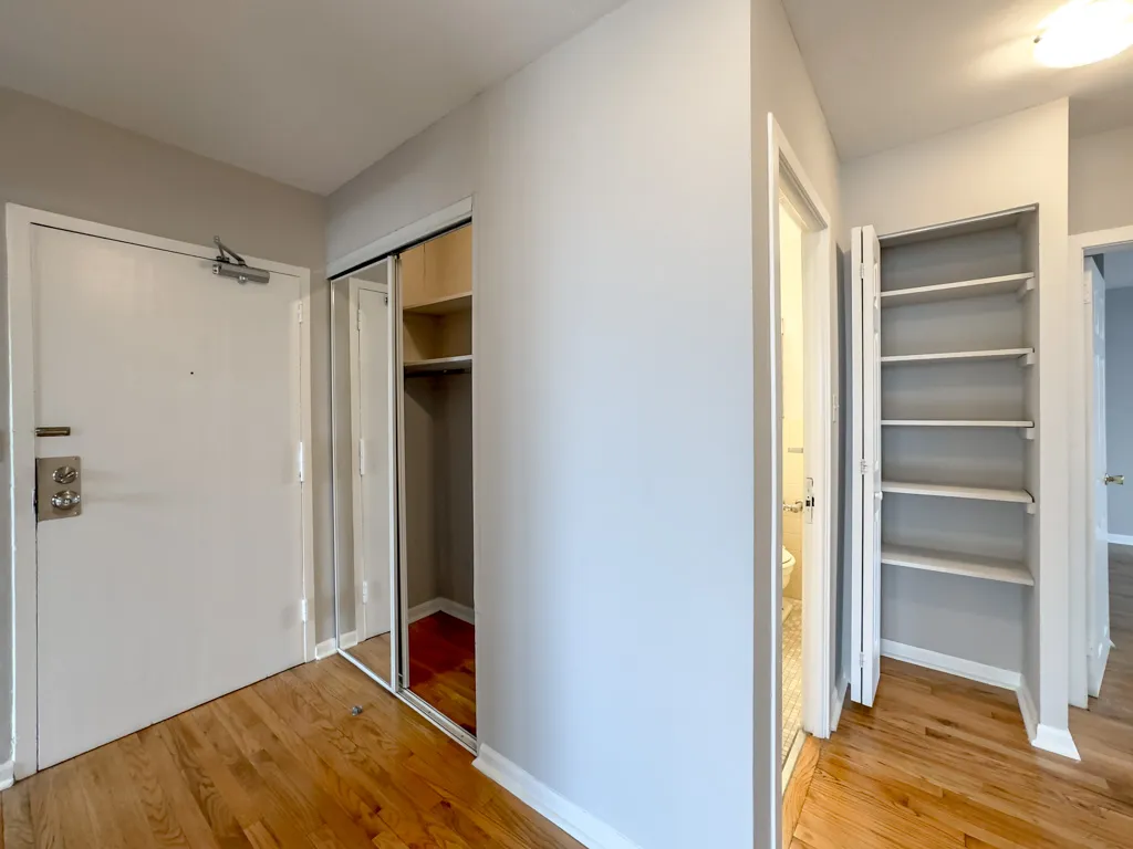 5650 N Sheridan Rd, , 60660, USA 60660-unit#2A-Chicago-IL