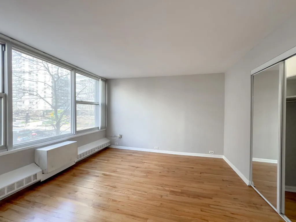 5650 N Sheridan Rd, , 60660, USA 60660-unit#2A-Chicago-IL
