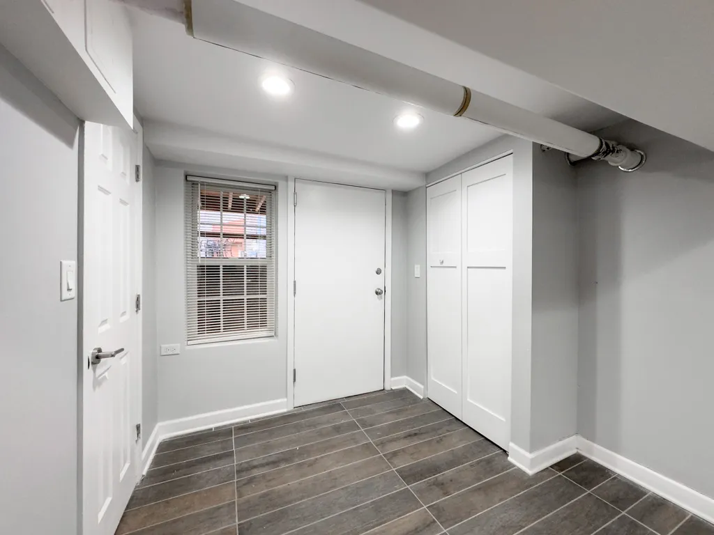 2310 W Wilson Ave, , 60625, USA 60625-unit#G-Chicago-IL
