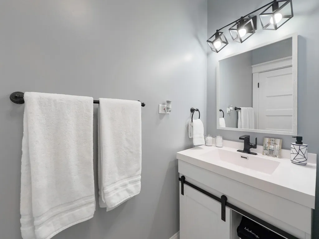 2039 W 23rd St, ,  60608, USA 60608-unit#2-Chicago-IL