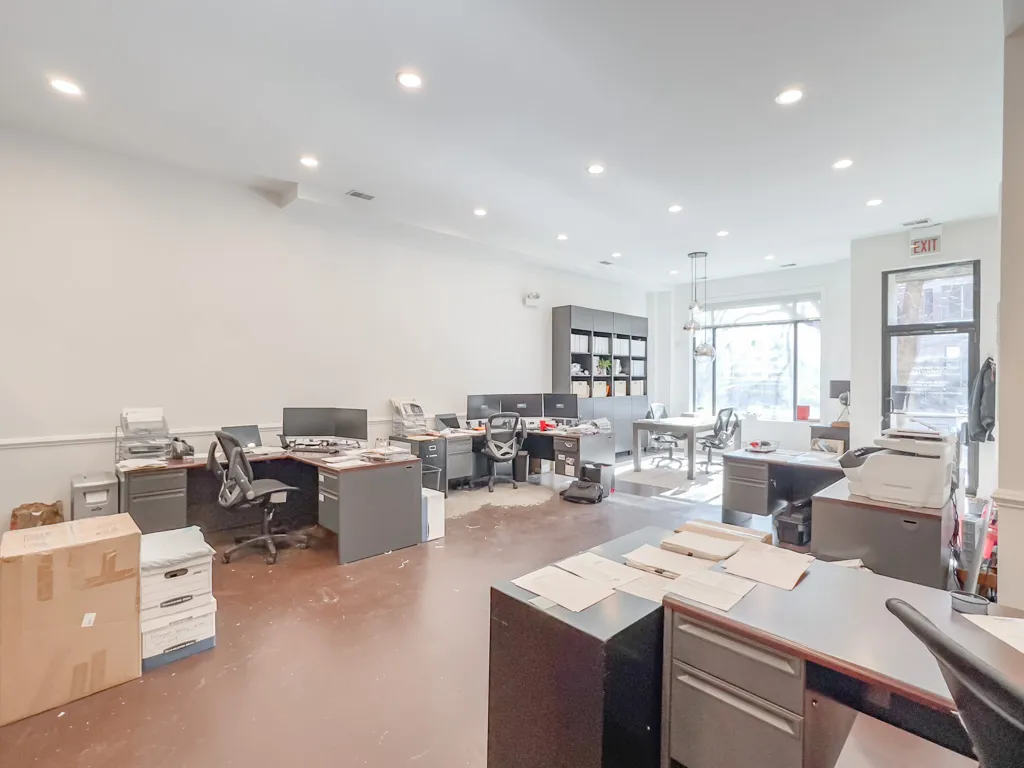 1724 W Belmont Ave, , 60657, USA 60657-unit#Storefront-Chicago-IL