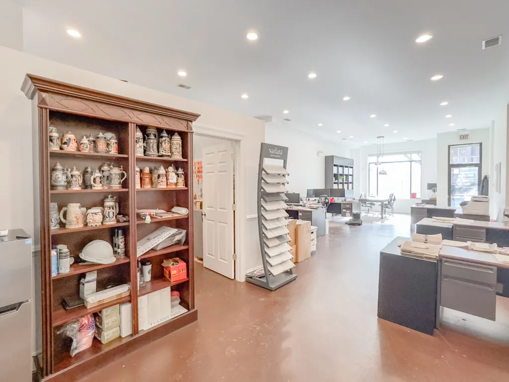 1724 W Belmont Ave, ,  60657, USA 60657-unit#Storefront-Chicago-IL