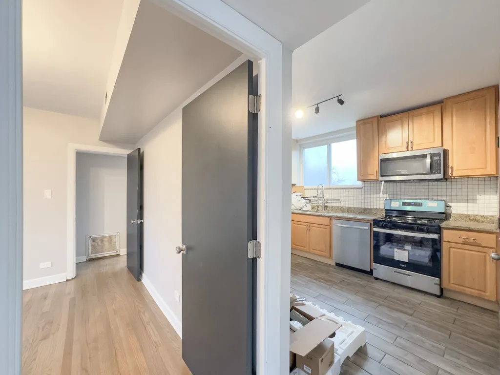 2617 W Rascher Ave, , 60625, USA 60625-unit#3-Chicago-IL