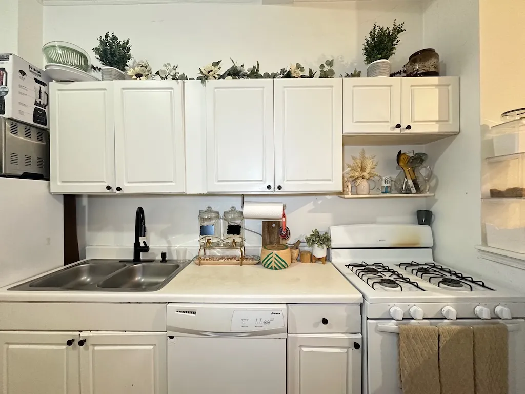 918 Green Bay Rd, ,  60093, USA 60093-unit#G-Winnetka-IL